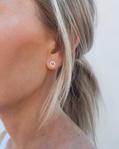 Open Circle Earrings, Silver or Gold Minimalist Studs, Dainty Circle Earrings2