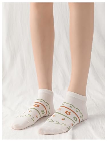 Verdusa Women's 5 Pairs Cartoon Embroidered Ribbed Cute Crew Socks3