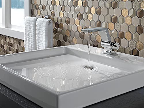 Single Handle Bathroom Faucet by DELTA - Image 2