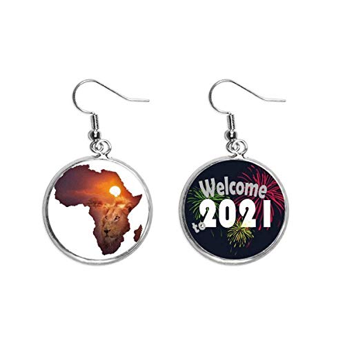 Pendientes con nombre de África M plata perfectos para tu look urbano diario