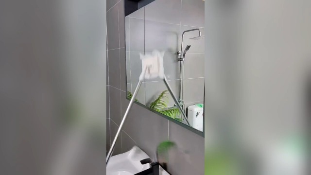Amazon.com: Snap Grip Mini Mop with 5 Reusable Cleaning Cloths