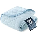 クモリ(Kumori) 敷きパッド 極冷感 セミダブル 夏用 リバーシブル 「POLAR COOL」 接触冷感 ひんやり 冷感 オールシーズン 吸湿速乾 さらふわ 蒸れにくい 通気性がいい 軽量で洗濯しやすい クールパッド ベッドパッド 120X200cm ライトブルー