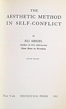 Paperback The aesthetic method in self-conflict Book