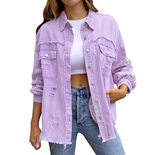 Veste en jean femme tendance ample pour masquer les imperfections avec style