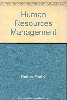 Paperback Human Resources Management: Readings Book