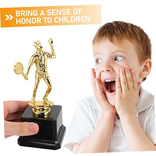 Sosoport Troféus De Plástico Mini Troféu Troféu De Futebol Para Crianças Modelo De Troféu De Jardim