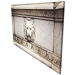 Grâce aux proportions parfaitement coordonnées de l'armoire, elle s'intègre dans chaque foyer et nécessite donc peu d'espace dans le salon, mais offre tout de même beaucoup d'espace pour vos vêtements et accessoires.