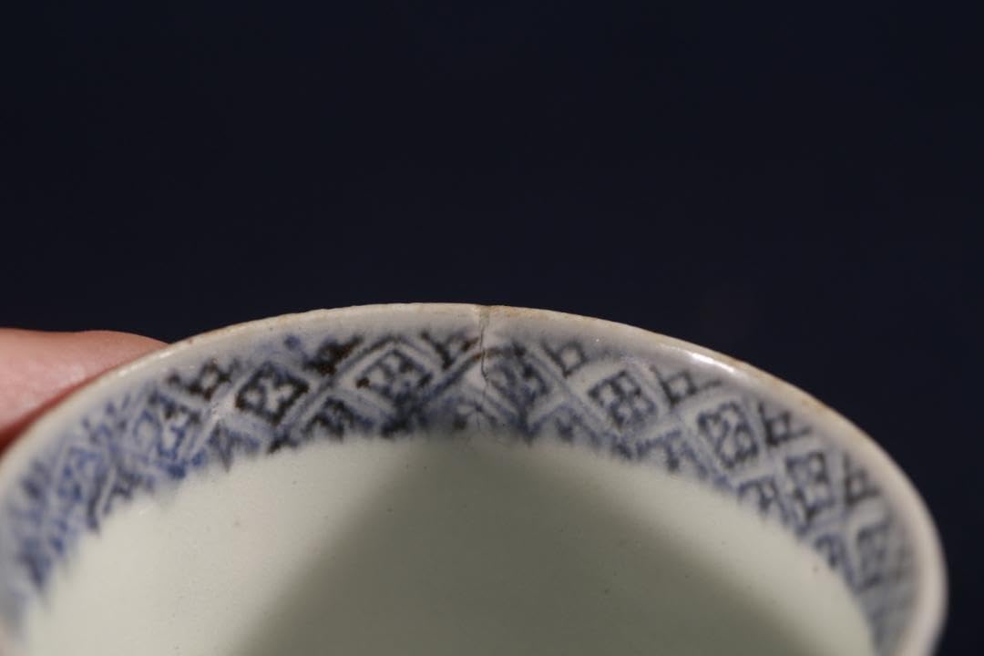 331 古伊万里染付窓絵梅文蕎麦猪口 幕末 無傷