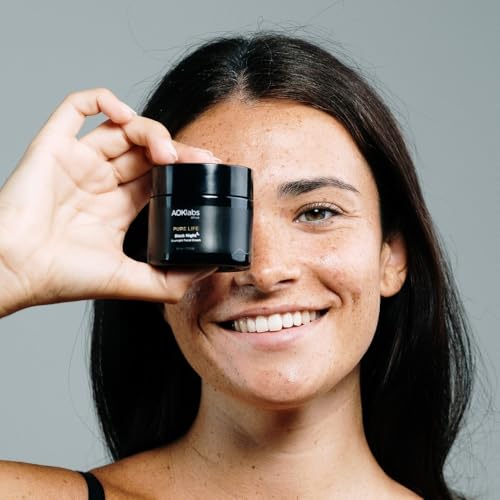 Crema antiedad efecto lifting y reafirmante para el cuidado facial de noche 3