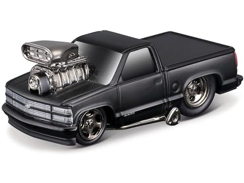 Muscle Machines 1993 Chevy 454 SS Pickup Truck Matt Black Blackout Edition 1/64 Diecast Model Car 15584BO