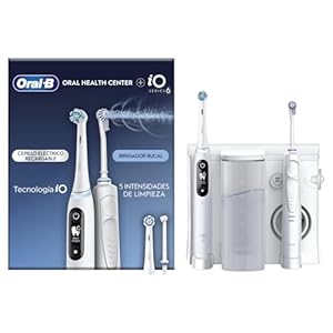 Oral-B Oral Health Center Munddusche mit Oxyjet-Technologie für Zahnreinigung, 2 Ersatzdüsen & iO Series 6 Elektrische Zahnbürste/Electric Toothbrush, 2 Aufsteckbürsten, 5 Modi für Zahnpflege, weiß
