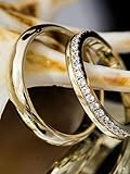  Eheringe/Trauringe aus 585 Gold mit Brillanten seitlich