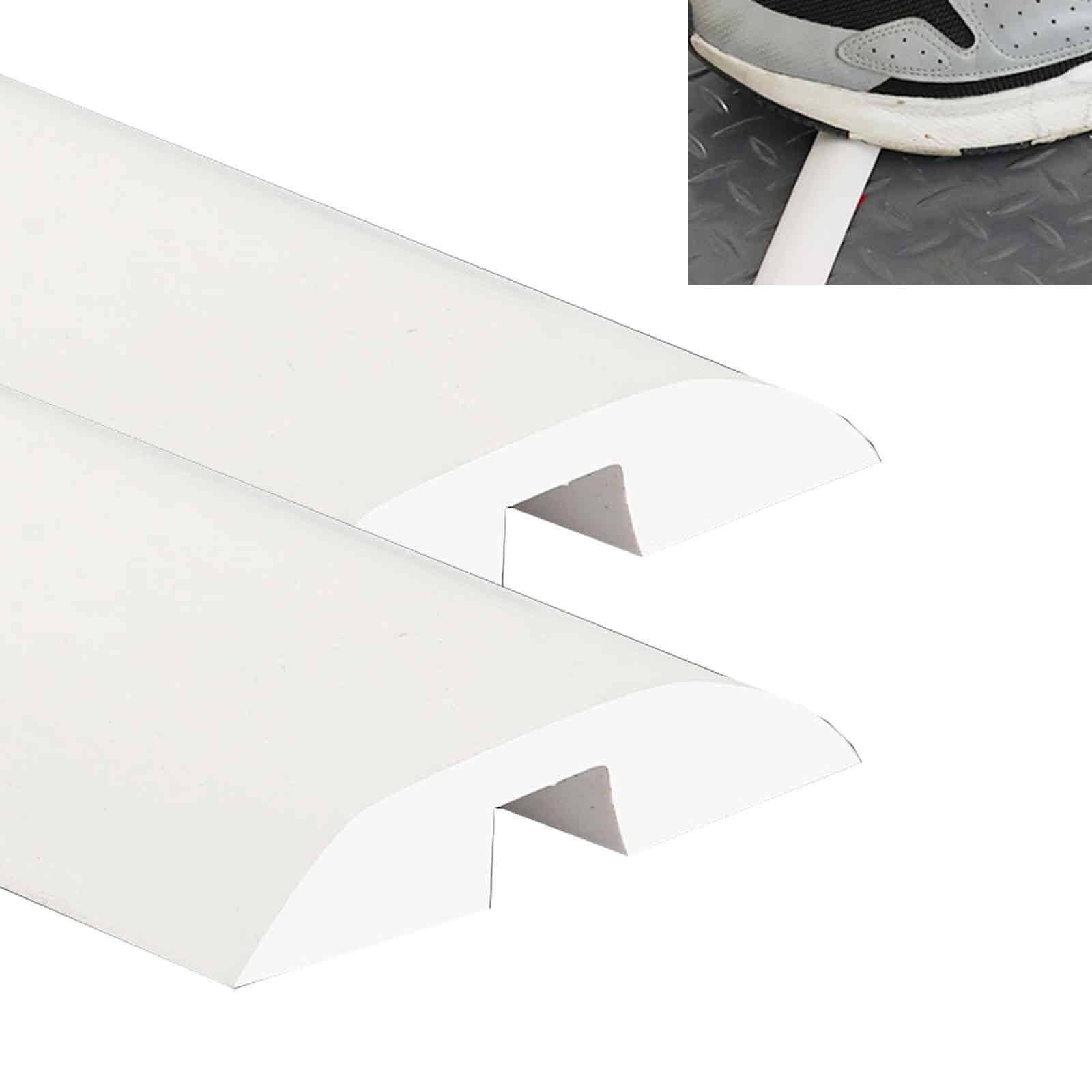 Pasacables Suelo Autoadhesivo, Canaleta Cables Suelo, Ideal para la Gestión de Cables de PVC y Evita Tropiezos, Ideal para Oficinas en Casa o Exteriores(White,3.3x0.9cm/1.3x0.4in)