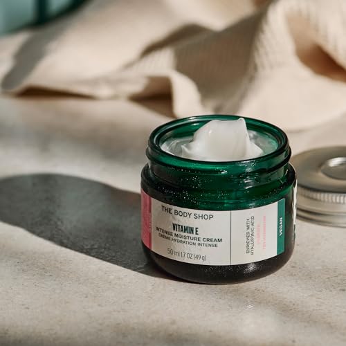 The Body Shop Vitamin E Intense Moisture Cream (1x 50ml), Hydrating Face Moisturiser Suitable for Dry Skin, 72hr Moisturiser with Hyaluronic Acid & Vitamin E, Nourishing Daily Face Cream - Image 6