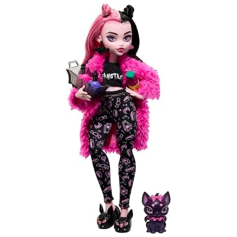 Monster High Draculaura Doll with Sleepover Accessories Cover