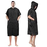 Leicht & praktisch - ideal als Handtuch & Wickelkleid in einem, lässt sich klein zusammenfalten und nimmt nicht zu viel Platz ein. Große Fronttasche, die groß genug ist, um Snacks, Ihr Telefon oder einfach nur zum Aufwärmen Ihrer Hände zu verstauen.