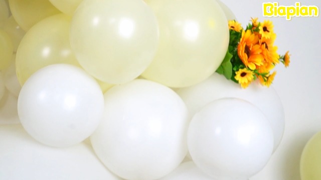 Balloon Park easyLite ホワイト 42cm Amazon.com: 134Pcs White Balloons Different Sizes 5 10 12 18 Inch
