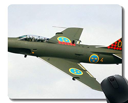 �X�e�b�`�̒[���t���Ă���}�E�X�p�b�h�A��R�̌R�̃X�E�F�[�f���̍q��@�̑傫���q���̃}�b�g