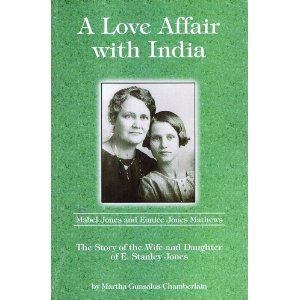 Paperback A Love Affair with India Book