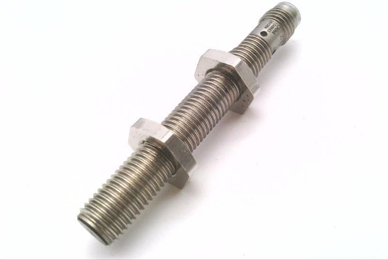 E2A-S08LS02-M5-B1 12-24VDC, 2MM, INDUCTIVE, Proximity Sensor