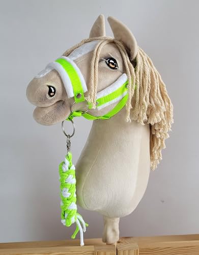 Hobby Horse Set Halter A3 con acabados de piel blanca de alta costura