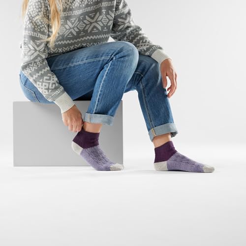 Image of Smartwool Womens Everyday Cable Ankle Boot Socks
