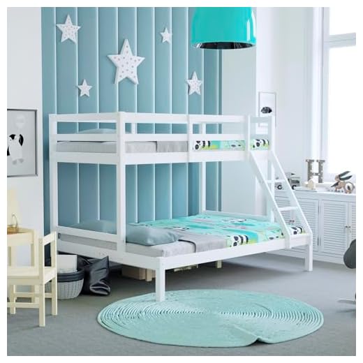 Vida Designs Sydney Triple Bunk Bed, Three Sleeper, Solid Pine Wood Frame, Kids Children, Double 4 Foot 6, Single 3 Foot, White