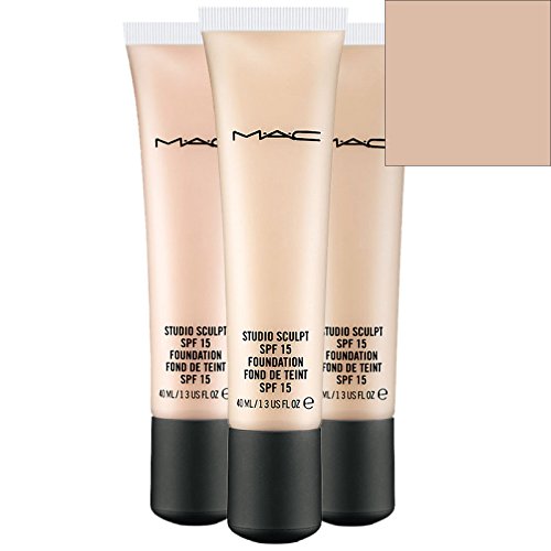 Preisvergleich Produktbild MAC Studio Sculpt SPF 15 Foundation, NW20, 40 ml