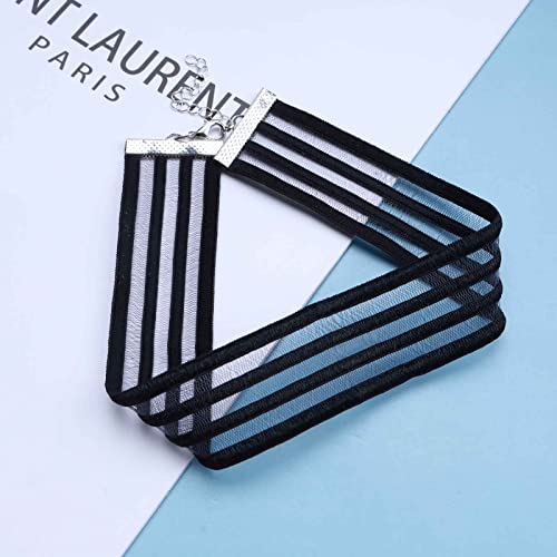 Vintage Hollow Lace Choker Necklace Black Tulle Lace Collar Necklaces Thin Wide Choker Necklaces Short Plain Black Necklace Gothic Tattoo Choker Necklaces Retro 90s Choker Necklace Chain Jewelry for Women (Style A)2