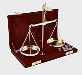 Dimensioni: altezza 17,2 cm larghezza 10,2 cm La confezione contiene ottone set (mass: 20 GM - 1 quantità, 10 GM - 2 Qtà., 5 GM - 1 Qtà., 2 GM - 2 Qtà., 500mg - 1 Qty, 200mg - 2 Qtà, 100mg - 1 quantità, 50 Quantità: 20 pezzi. mg - 1 Qtà., 10mg - 1 Qtà.)