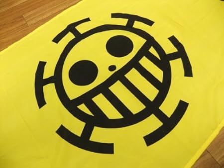 Amazon Co Jp ワンピース 海賊旗 トラファルガー ロー ハート海賊旗 新世界編 One Pieceグッズ ホビー 通販