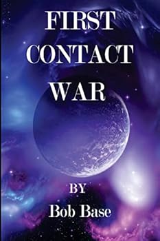 Paperback First contact war Book