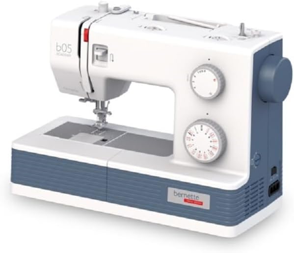 Bernette 05 Academy Sewing Machine
