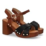 101471 Sandalia de mujer con plataforma y tacon ancho estilo madera. Con diseno de tiras cruzadas y tachuelas metalicas. Cierre de hebilla, modelo comodo y ligero para primavera verano. Negro Talla 41