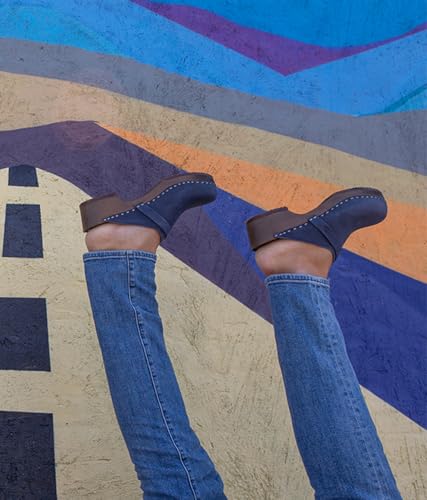 Sandgrens Handmade Swedish Wood Clogs for Men, Low Heel Mule | Malmö3