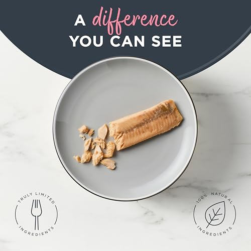 Image of Reveal Natural Cat Treats, 12 Count Single Ingredient Treat for Cats, Grain Free, Whole Salmon Loin, 1.06 oz Bags | 100% Natural, High Quality Protein, Single Ingredient, Grain Free, High Protein, No Fillers, No Artificial Additives