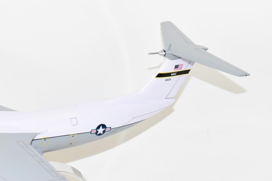 Lockheed Martin®, C-141B Starlifter™, 6th Airlift Squadron “Bully Beef Express,” 18" Scale Model
