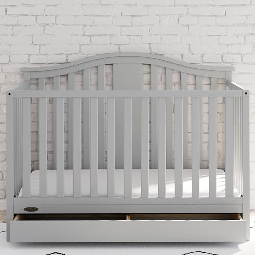 Smart Baby Crib with Motion Detection