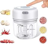Chopper/Mincer portable and wireless with USB charger, white color with three blades ideal for veget