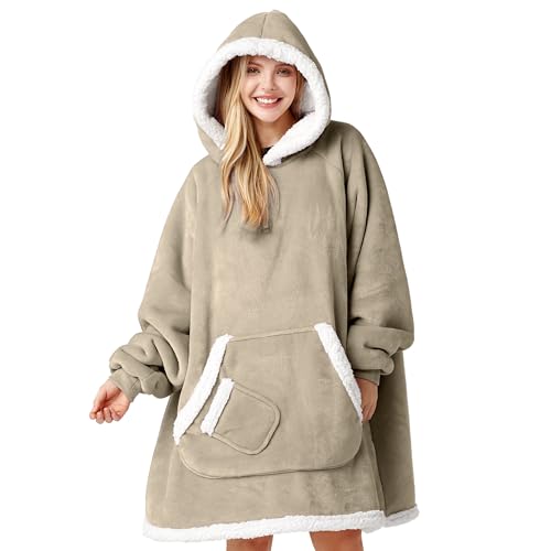 Giggling Getup Wearable Blanket Hoodie for Women Men Gifts for Women Mom Wife Sherpa Fleece Hooded Blanket Sweatshirt Warm Cozy Sherpa Wearable Throw with Pocket & Sleeves for Adult Standard Latte