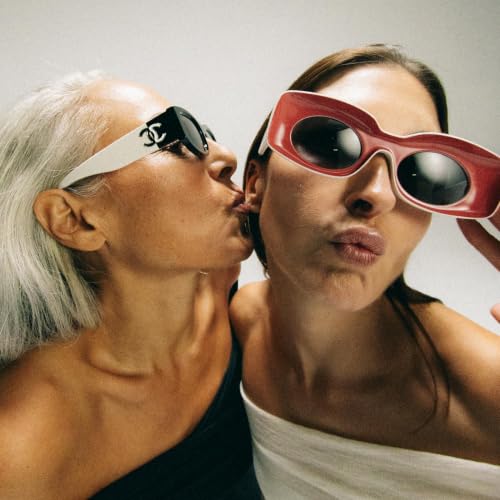 Folge 15 - Wie komme ich in die Vogue? Normandi von Blaublut hat die Insights