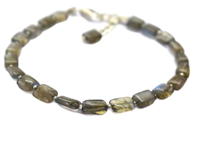 Bracelet en perles de labradorite véritable taillée et fermoir argent