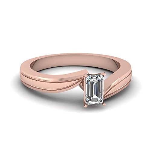 Bague Solitaire torsadée émeraude et or rose, le bijou décontracté chic pour femme