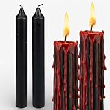 MIJOMA Tropfkerzen 2er Set – schwarze Stabkerzen mit rotem Tropfeffekt – Dekokerzen für Halloween Tischdeko und Mottoabende – für Kerzenhalter geeignet