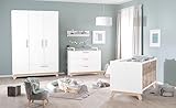 Die eingebaute Soft Close Technik garantiert sanftes schließen der Türen und Schubladen. Fachböden, Schubkästen und Kleiderstangen sorgen für Ordnung im Kinder- & Babyzimmer