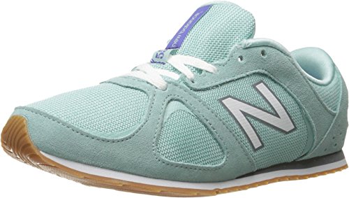 New Balance Women's 555 Casual Lifestyle Sneaker