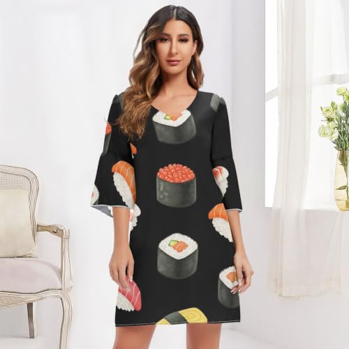 Robe de plage noire en V pour camoufler le maillot de bain