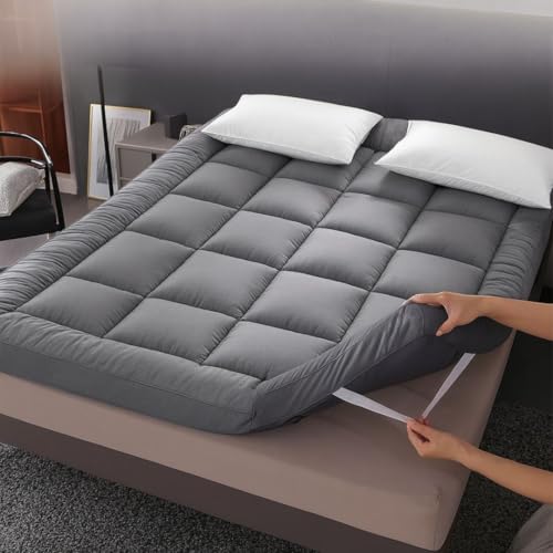 10cm Thick Grey Small Double Mattress Topper - 1000GSM Heavy Filling Quilted Extra Deep | Fluffy Breathable Soft Box Stitched | Mattress Pad | Corner Elastic Straps Machine Washable (Small Double)