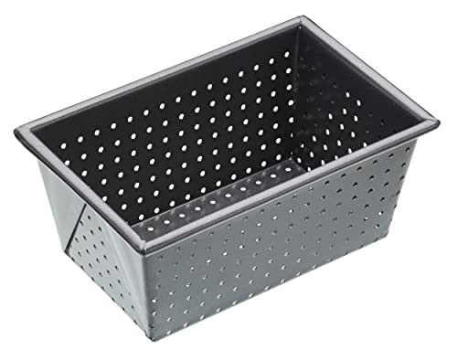 MasterClass Crusty Bake 1lb Perforated Loaf Tin con PTFE, PFOA e BPA Free Non Stick, Robusto acciaio al carbonio spesso 1mm, 15 x 9 x 7cm Box Sided Bread Pan