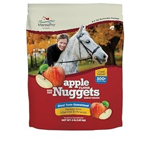 Manna Pro Bite-Size Nuggets for Horses – Pocket Sized Training Horse Treats – Apple Flavored Treats – Packs with Vitamins & Minerals- Great Taste Guaranteed – 4lbs